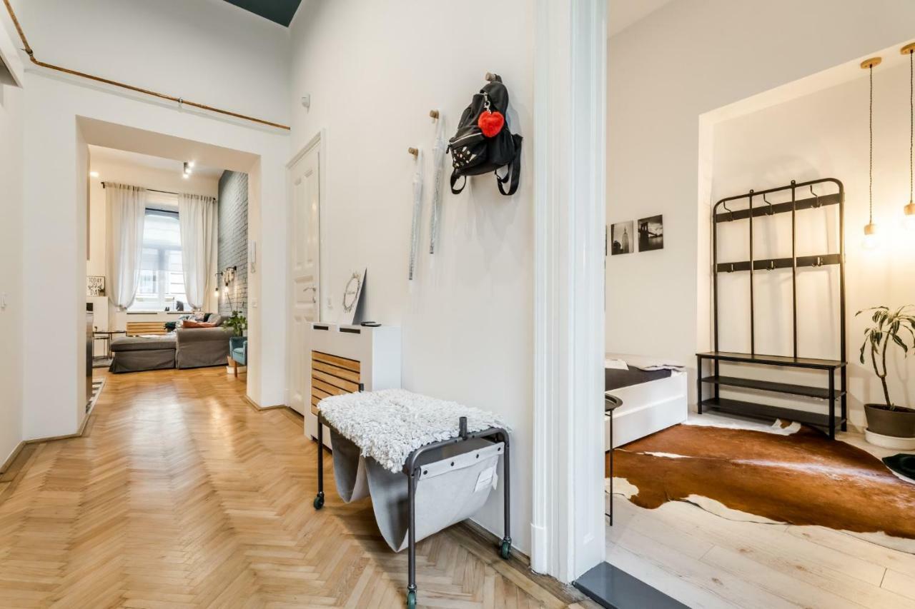 Apartamento Szerzodesbontas - Industrial Fantasy Budapest